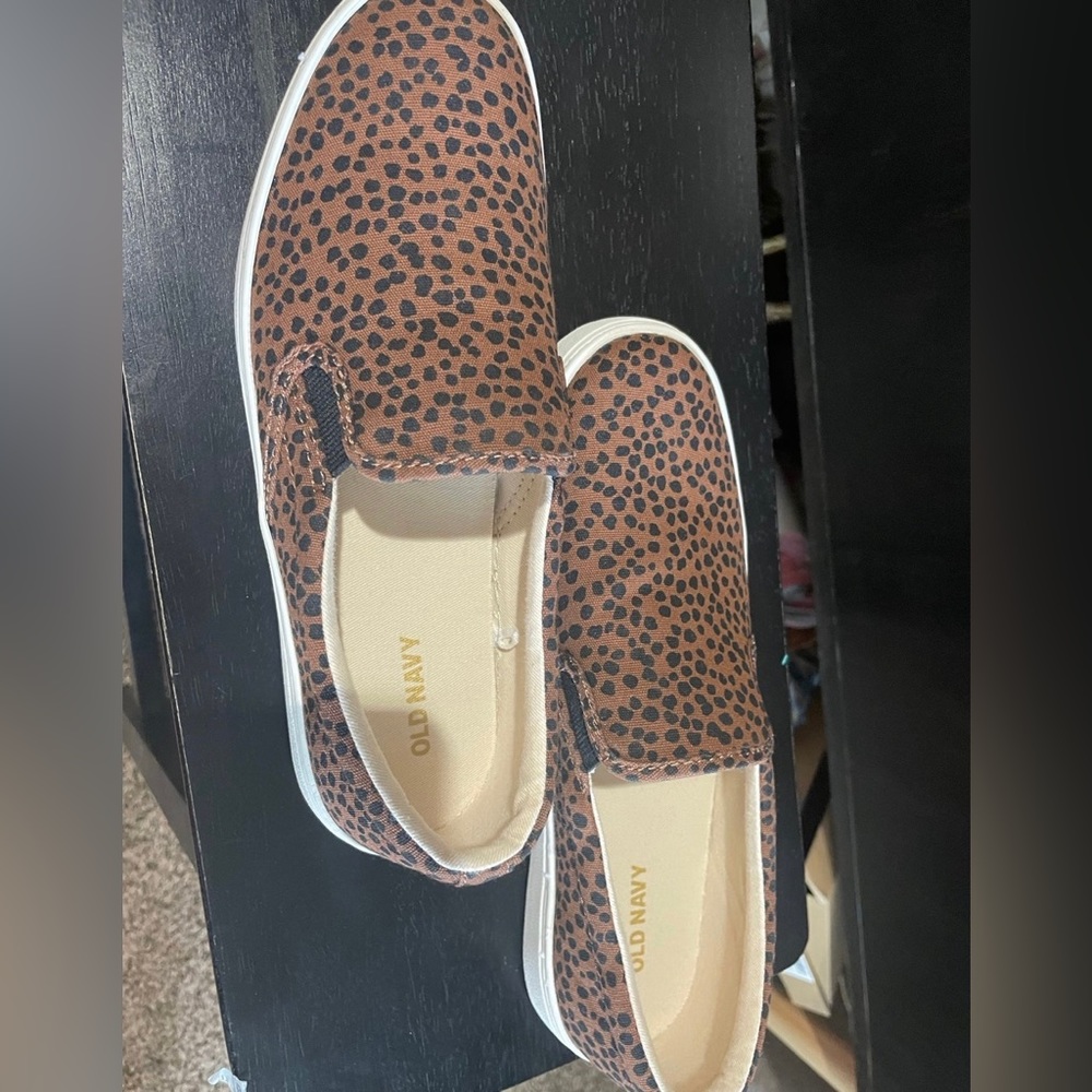 Slip on sneakers
